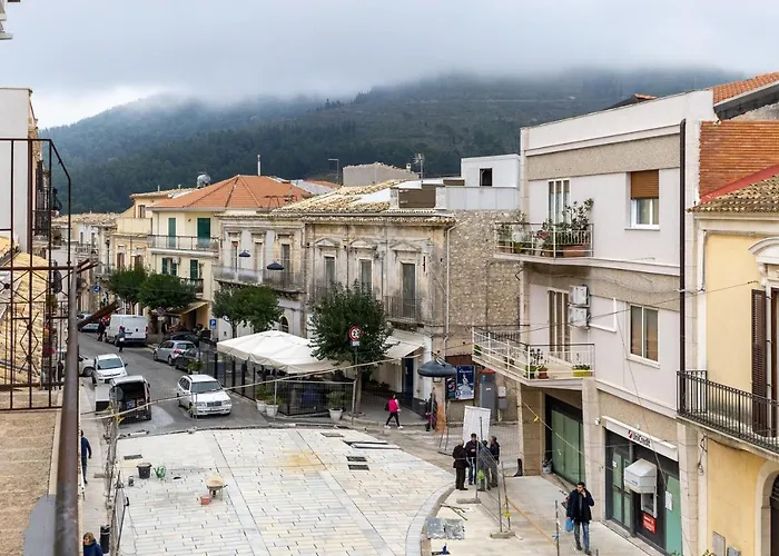 Pollicita 80 * Chiaramonte Gulfi